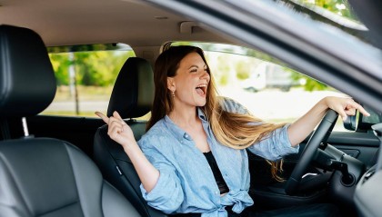 今日油价调整消息：国际油价大涨，为什么7月15日国内油价大跌？