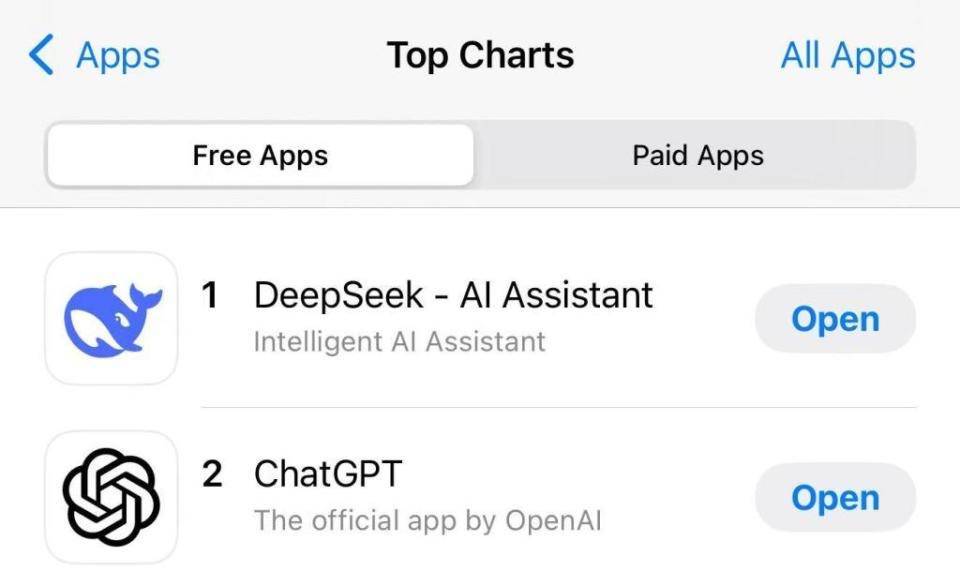 DeepSeek超越ChatGPT，登顶苹果美区免费App下载榜！