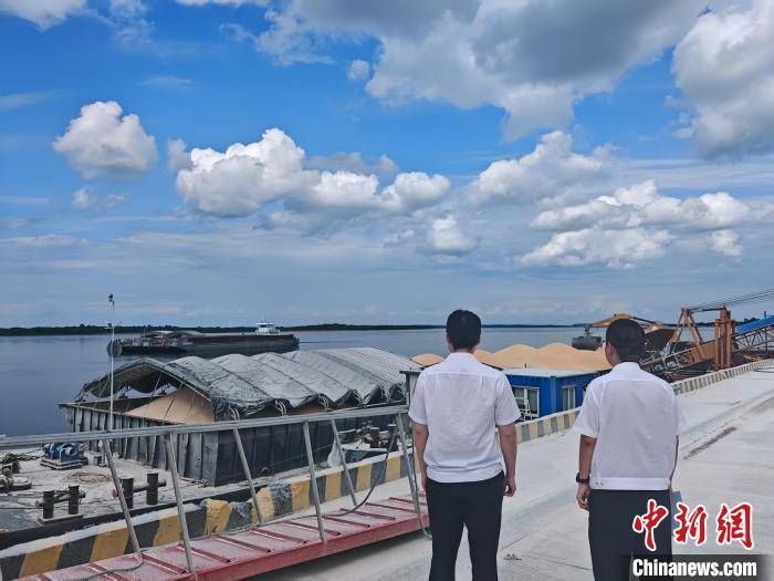 逊克海事处多措并举助3.1万吨配额俄粮安全完成进口
