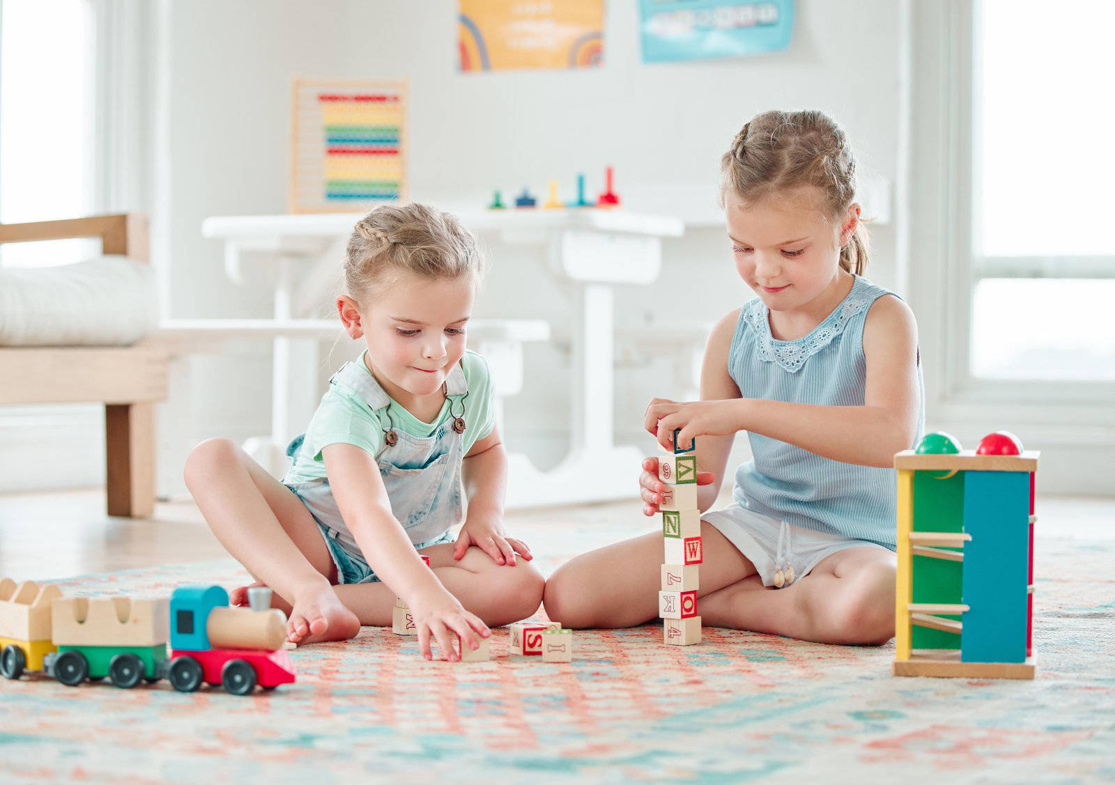 科技赋能，让玩具装上“智慧芯”